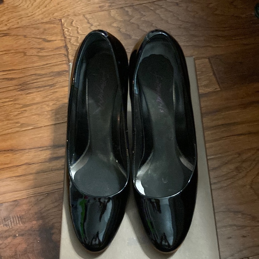 Linea Paolo Holland Black Patent Shoes